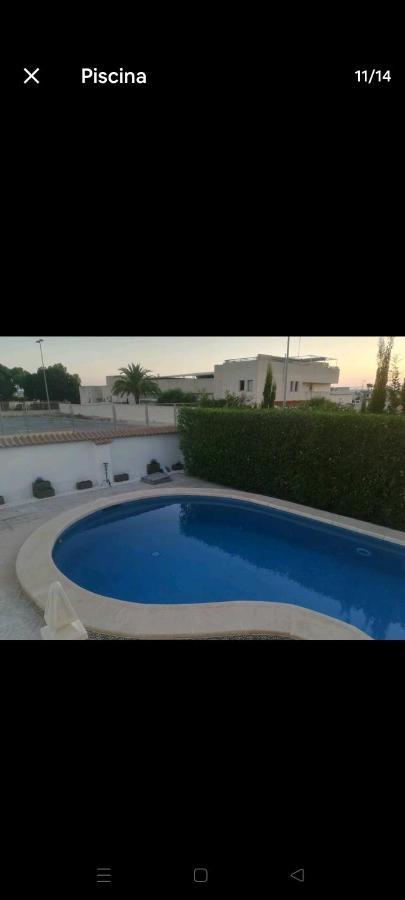 Acogedora Casa Con Piscina Villa ตอร์เรเวียคา ภายนอก รูปภาพ